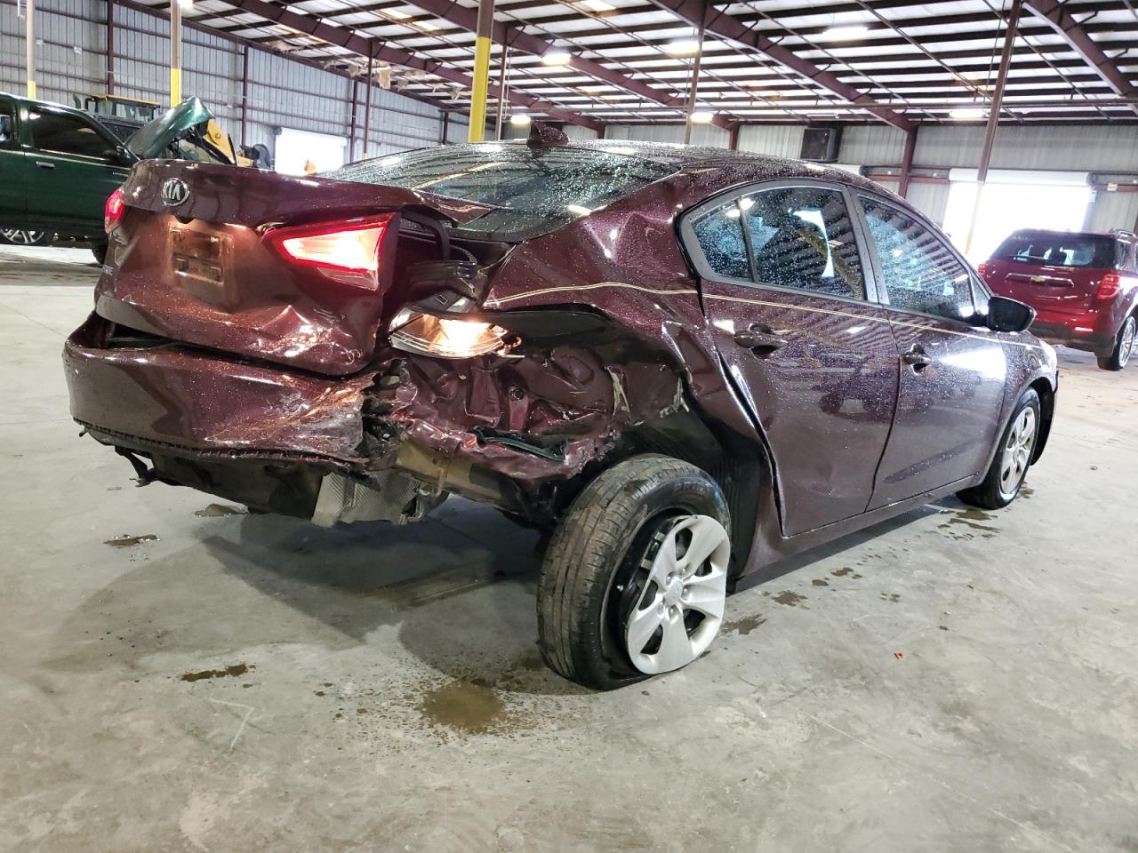 2018 KIA Forte VIN 3KPFL4A76JE196331 photo 3