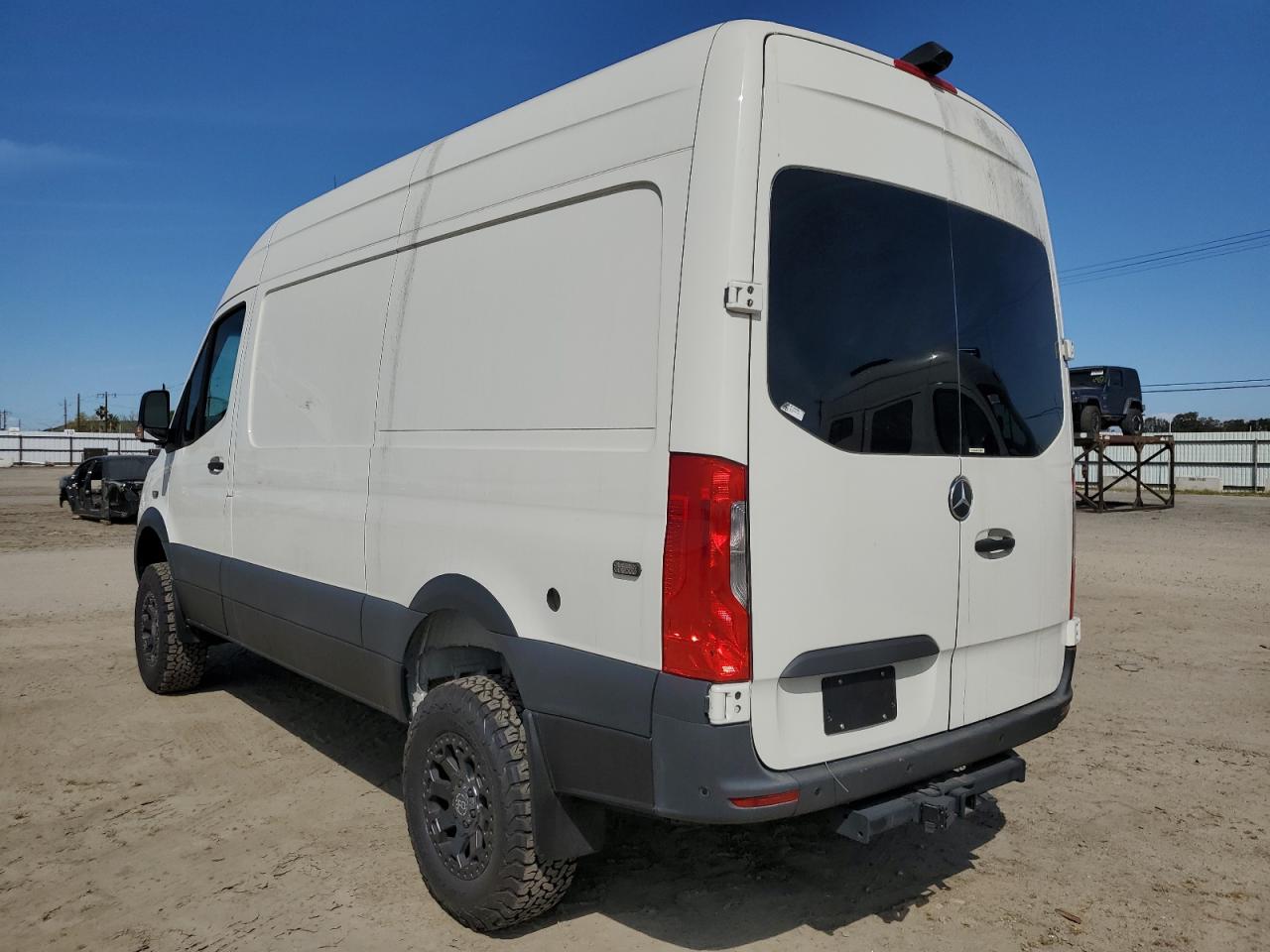 2022 MERCEDES-BENZ Sprinter VIN W1W4EBVY6NT106363 photo 3