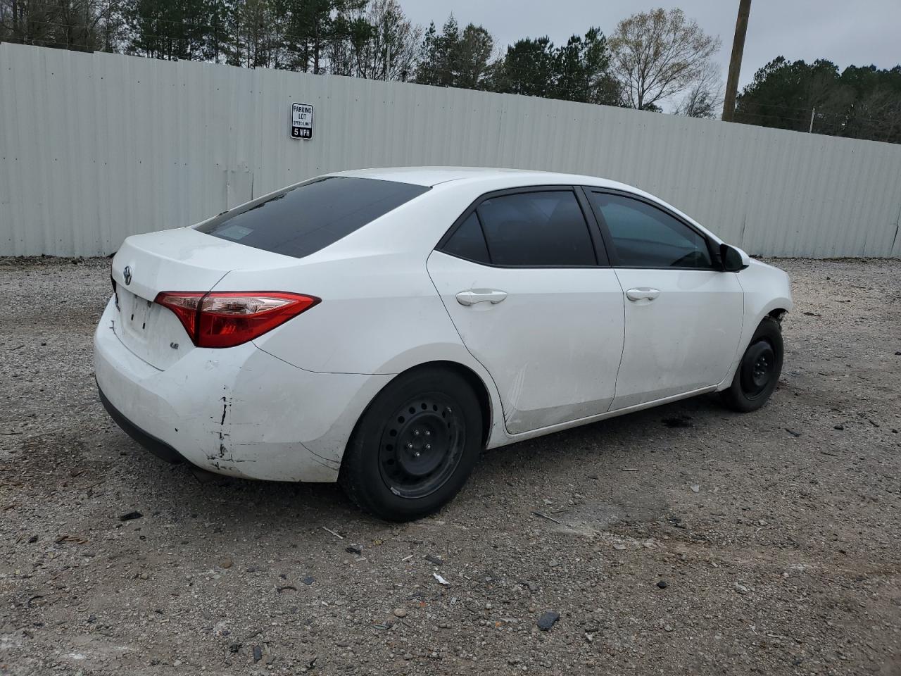 2019 TOYOTA Corolla VIN 5YFBURHEXKP939036 photo 3