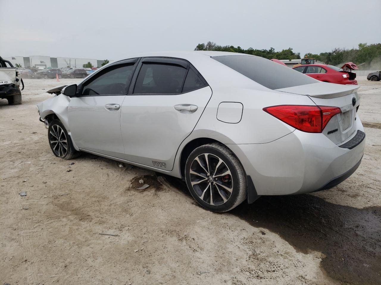 2019 TOYOTA Corolla VIN 2T1BURHE7KC211819 photo 2