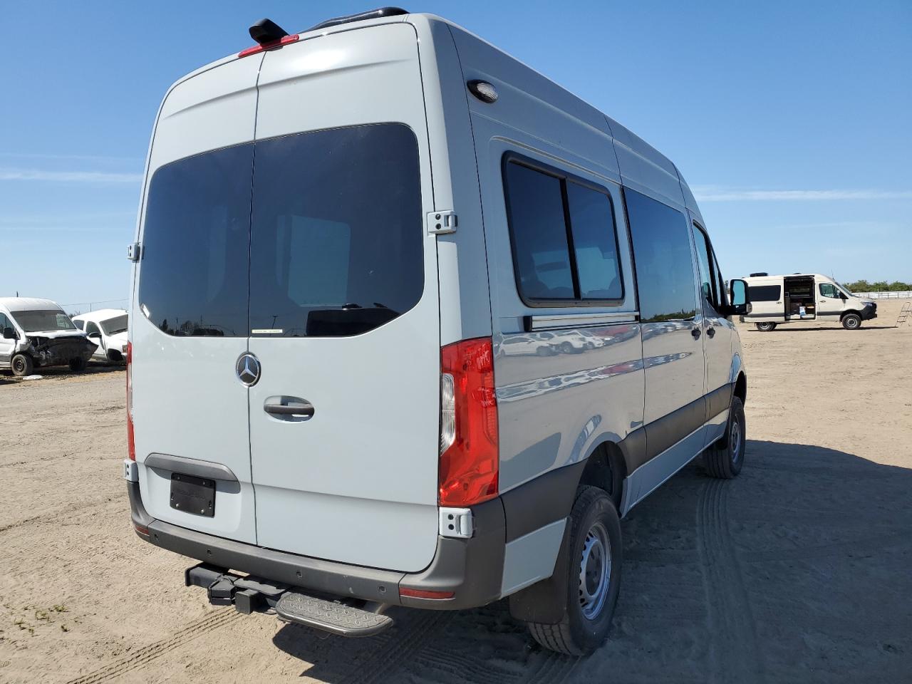 2022 MERCEDES-BENZ Sprinter VIN W1W4EBVY8NT106994 photo 4