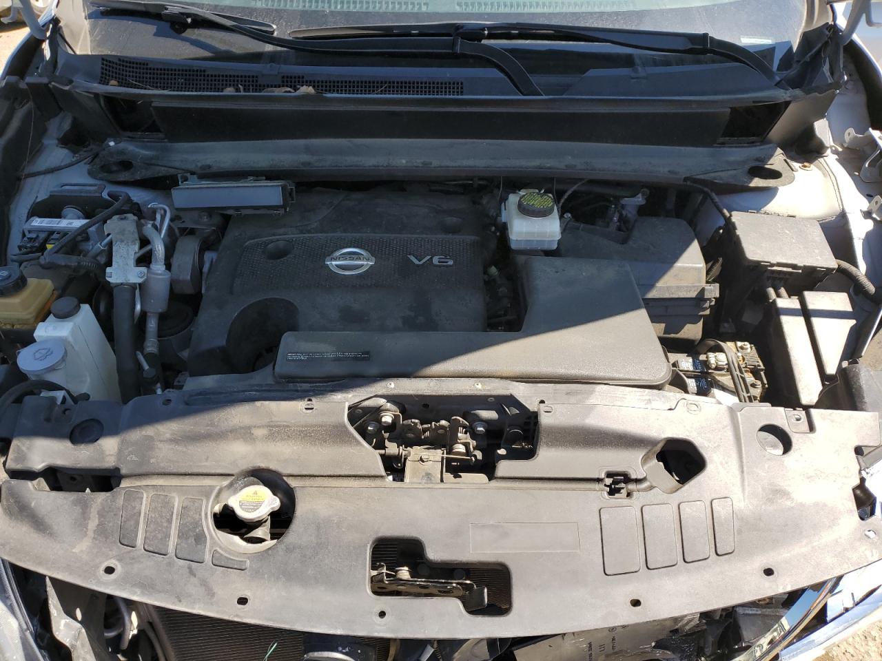 2016 Nissan Pathfinder VIN 5N1AR2MN7GC653439 photo 12