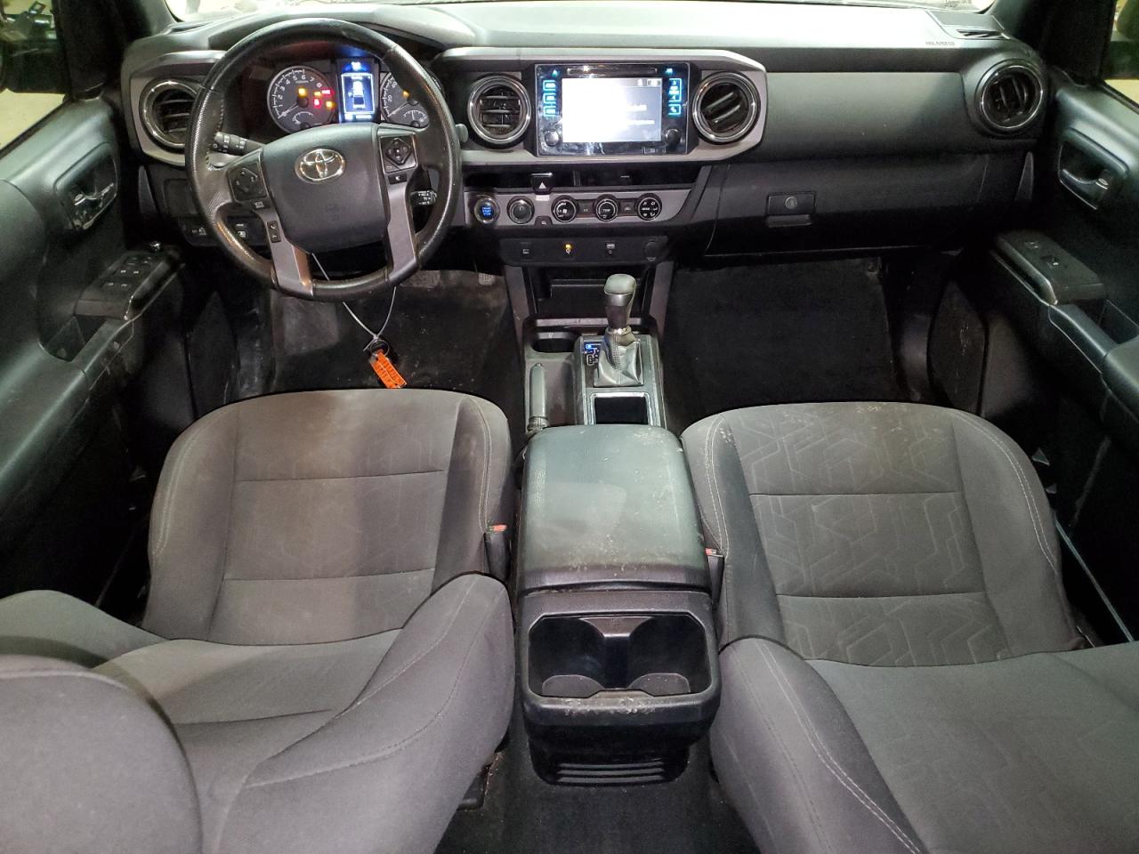 2017 TOYOTA Tacoma VIN 3TMCZ5AN6HM077846 photo 8