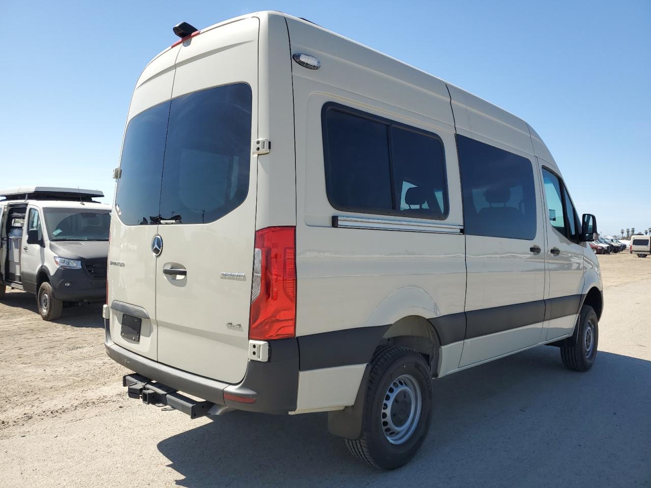 2021 MERCEDES-BENZ Sprinter VIN W1W4EBVY9MT076242 photo 4