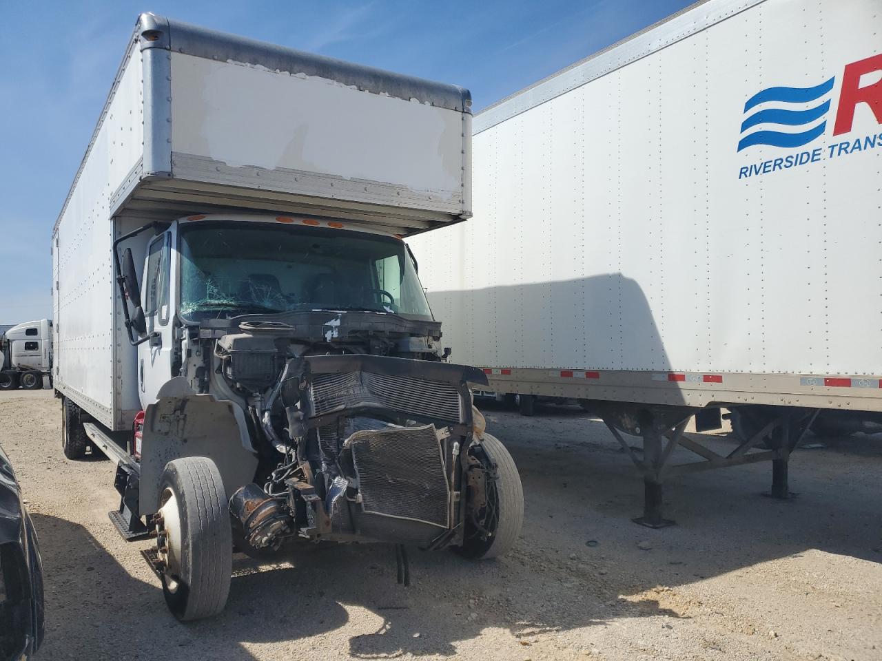 2015 INTERNATIONAL 4000 4300 VIN 1HTMMMMMXFH736385 photo 4
