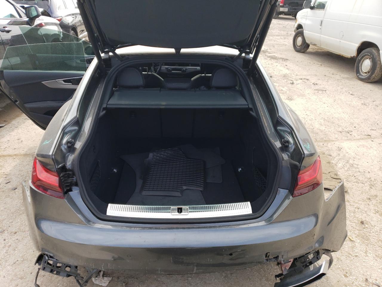 2022 Audi A5 VIN WAUFACF56NA027259 photo 6