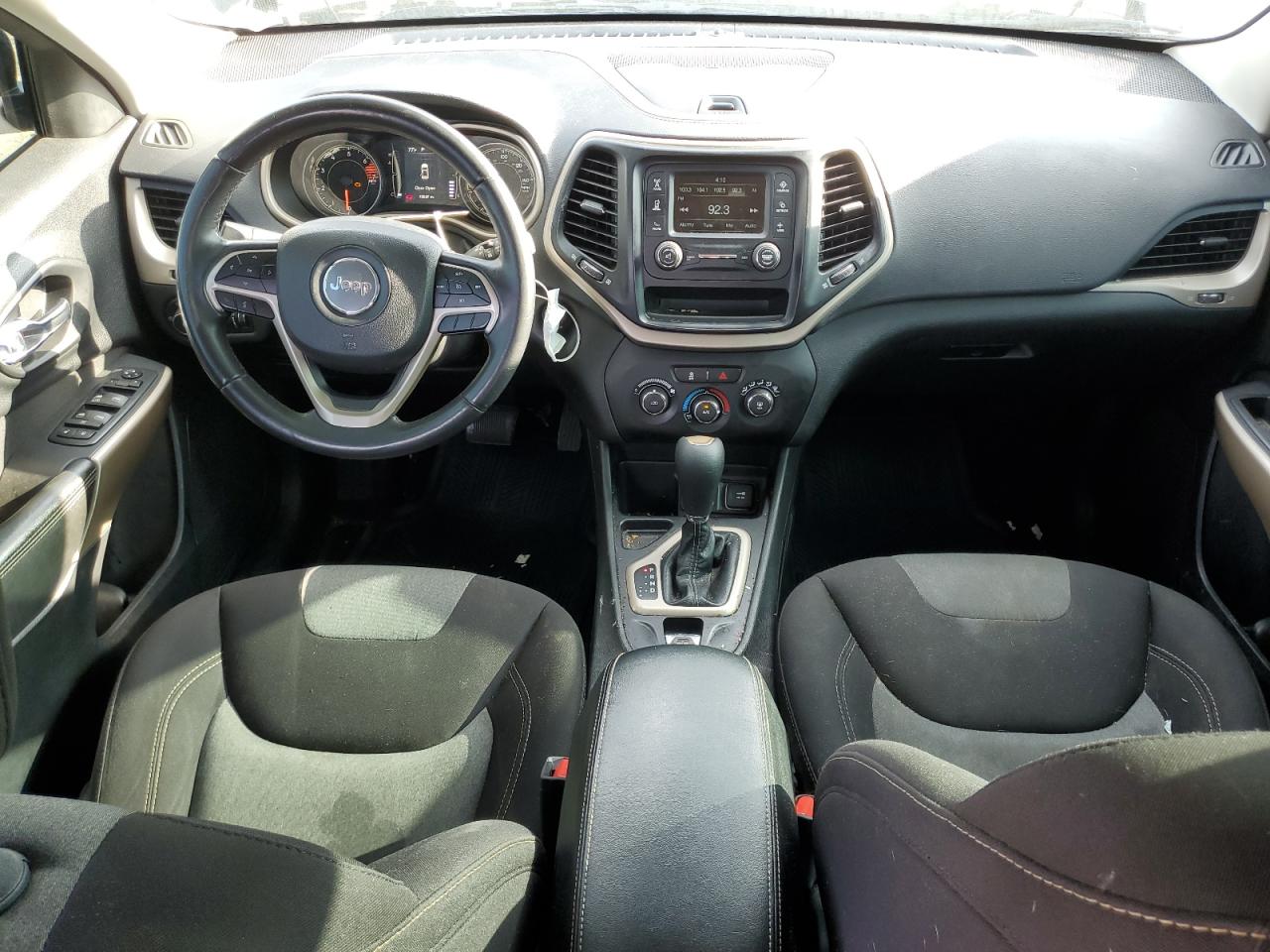 2018 JEEP Grand cherokee VIN 1C4PJLCBXJD552979 photo 8
