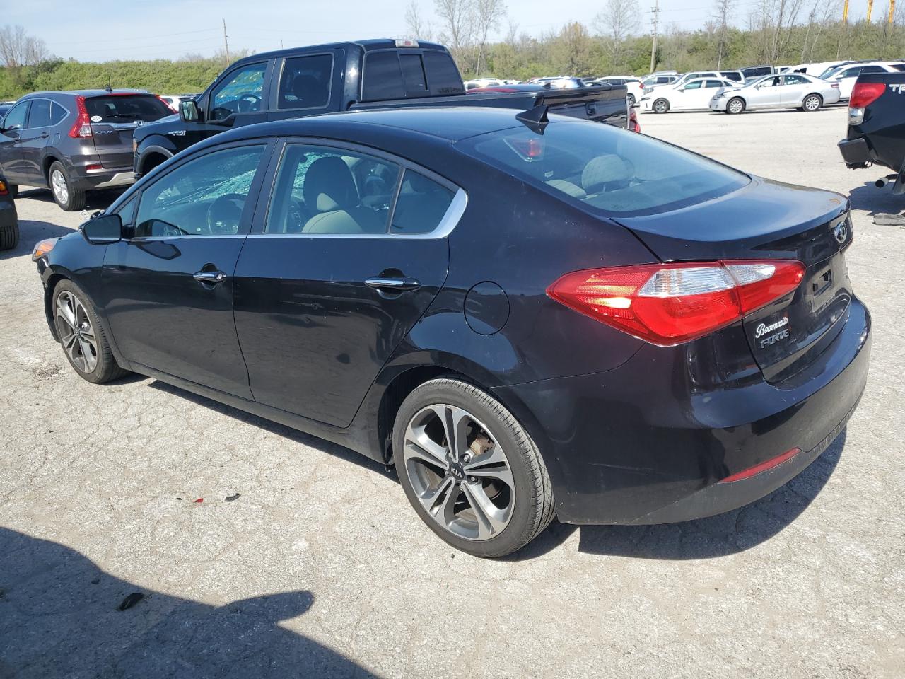 2015 KIA Forte VIN KNAFX4A86F5296412 photo 2