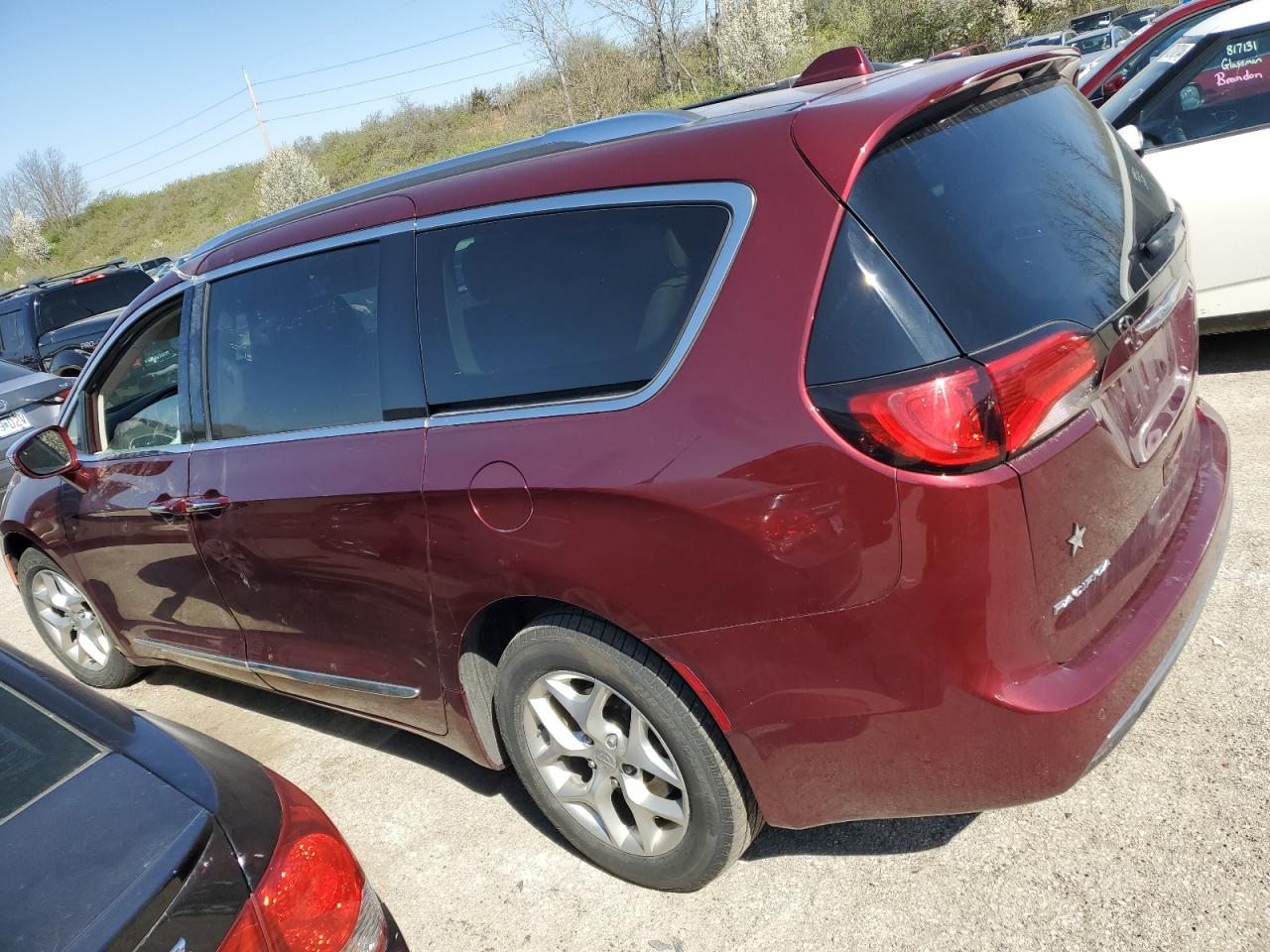 2020 Chrysler All models VIN 2C4RC1GG9LR284262 photo 2
