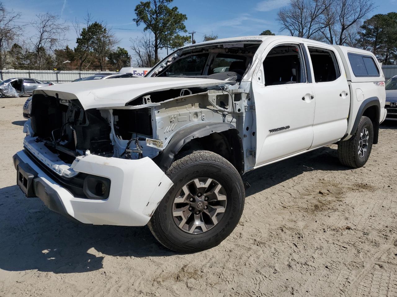 2020 TOYOTA Tacoma VIN 3TMCZ5ANXLM341093 photo 1
