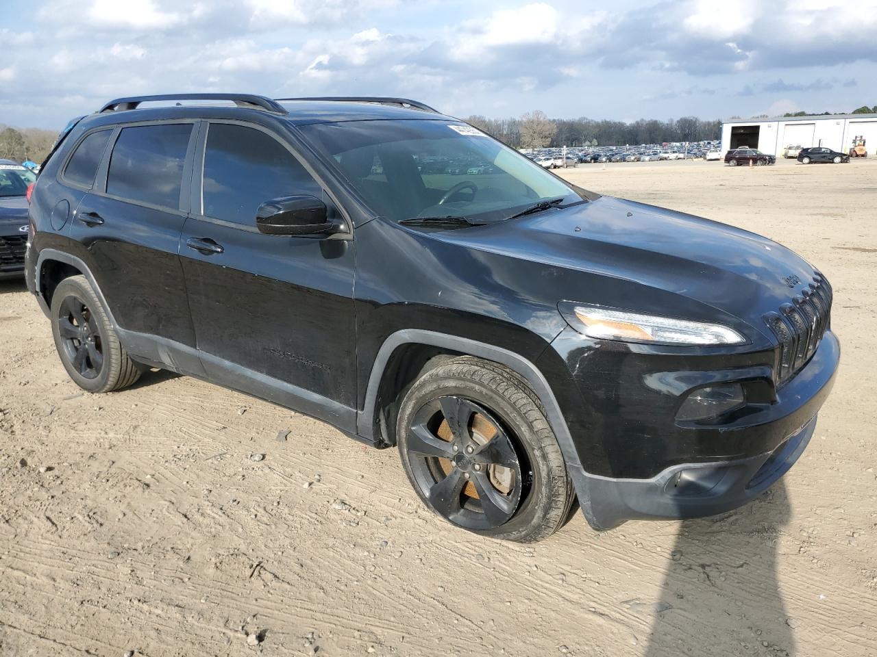 2018 JEEP Grand cherokee VIN 1C4PJLCBXJD552979 photo 4