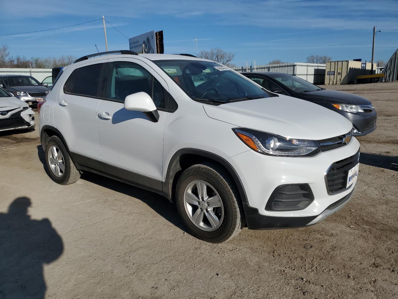 2021 CHEVROLET Trax VIN KL7CJPSBXMB311461 photo 4
