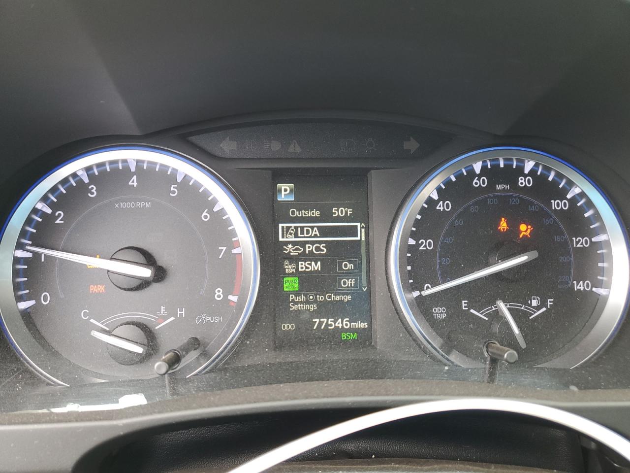 2018 Toyota Highlander VIN 5TDJZRFHXJS908336 photo 9