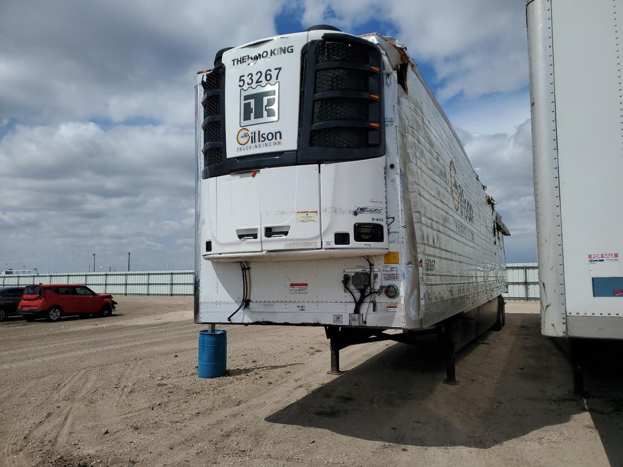 2022 UTILITY REEFER VIN 1UYVS2530N2542307 photo 2