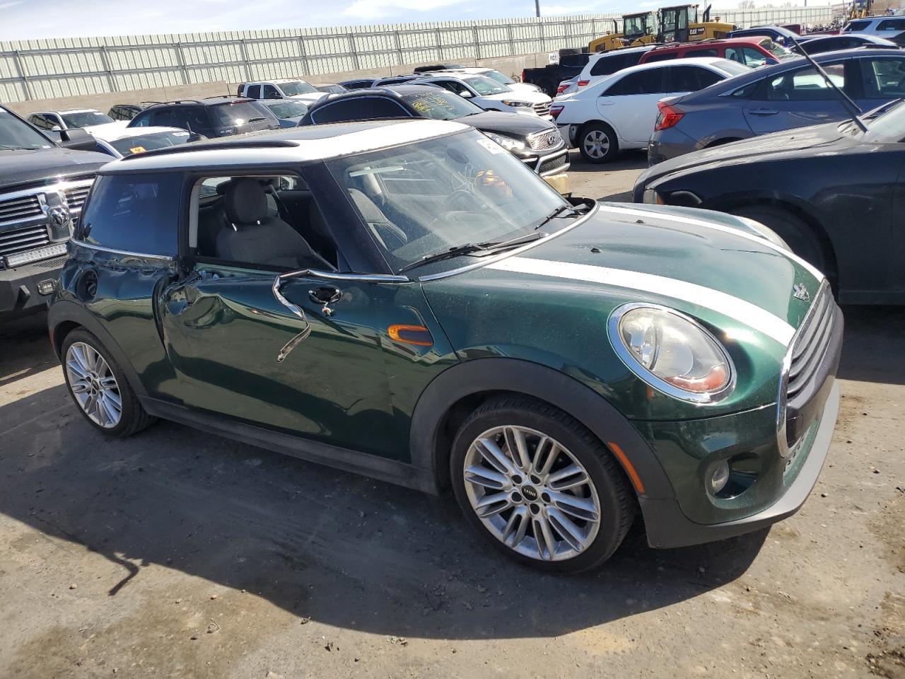 2017 MINI Cooper VIN WMWXP5C34H2D71207 photo 4