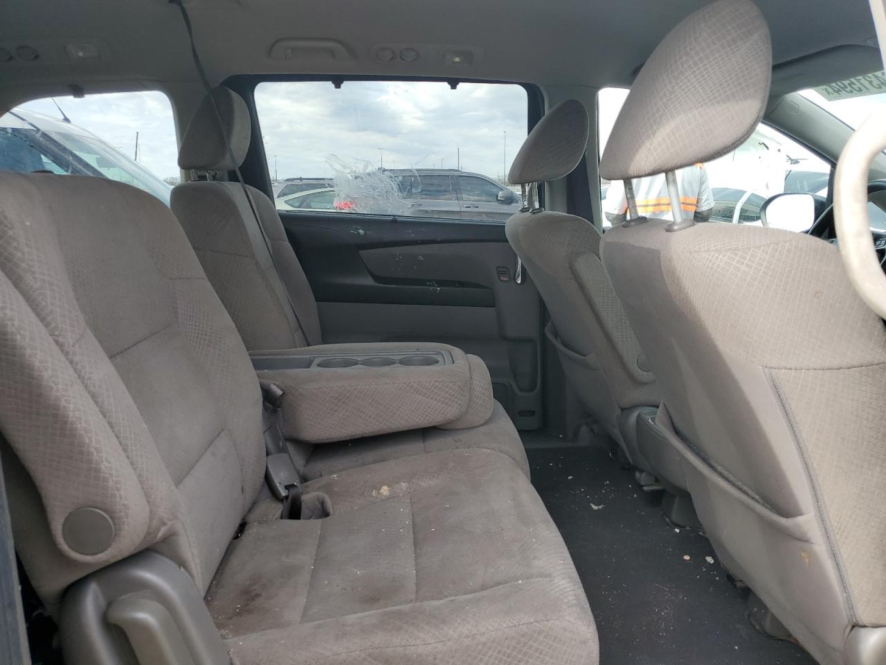 2015 HONDA Odyssey VIN 5FNRL5H43FB001818 photo 11