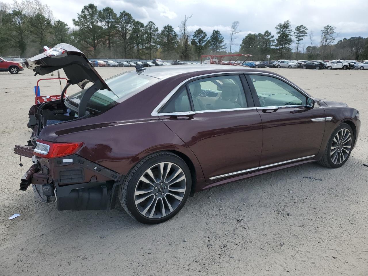 2018 Lincoln Continentl VIN 1LN6L9TK4J5616397 photo 3
