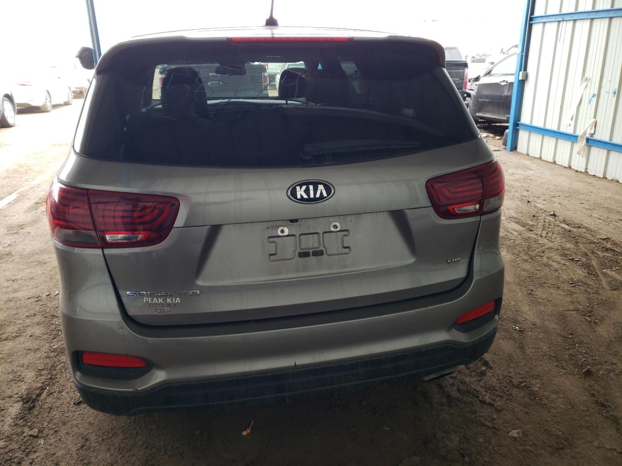 2019 Kia Sorento VIN 5XYPGDA50KG521020 photo 6