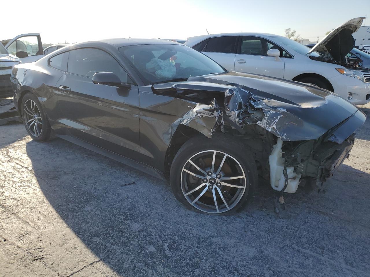 2016 Ford All models VIN 1FA6P8AM4G5211257 photo 4
