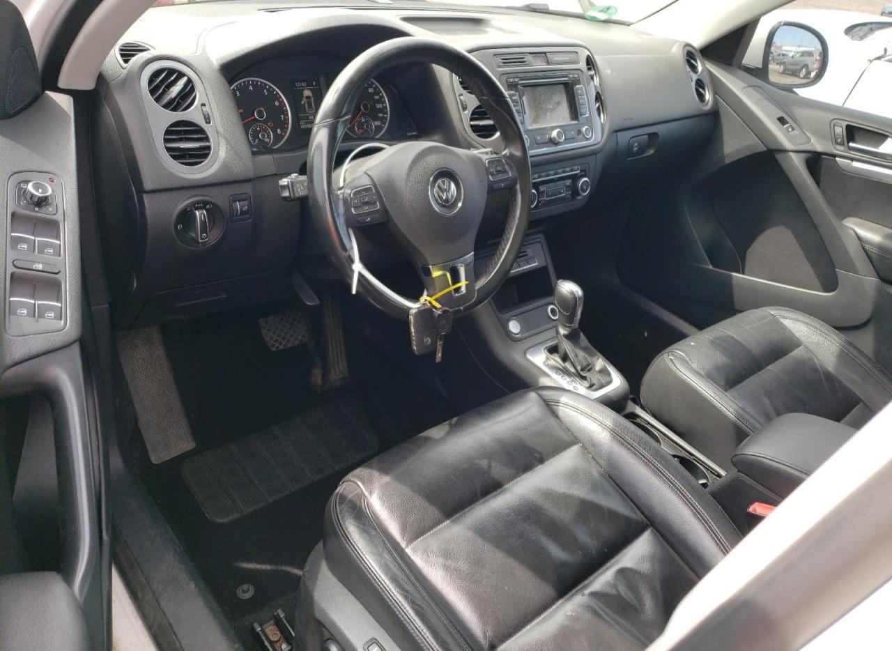2012 VOLKSWAGEN Tiguan VIN WVGAV7AX6CW533297 photo 8