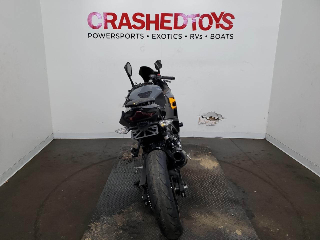 2018 KAWASAKI EX400 VIN JKAEXKG13JDA02408 photo 4