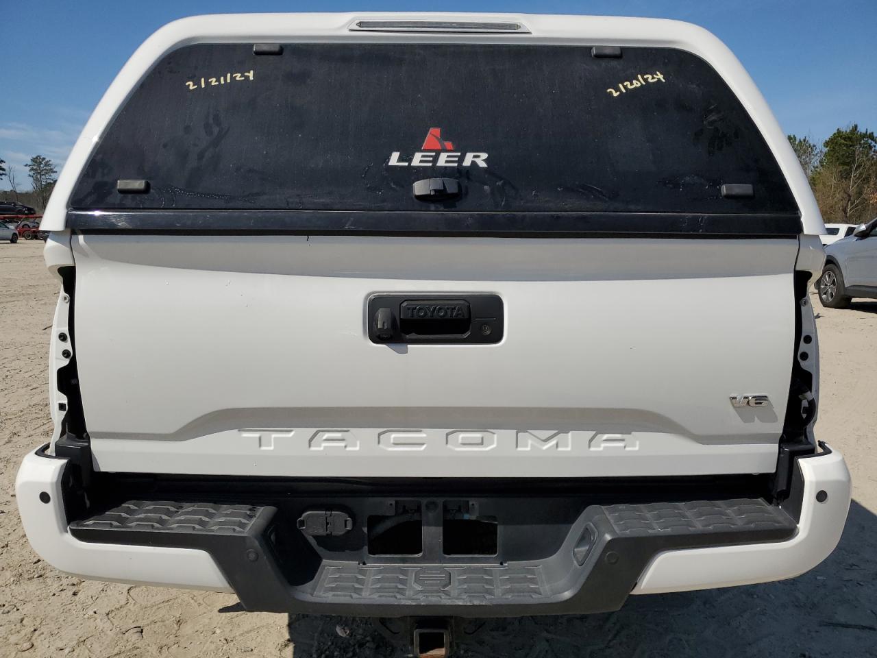 2020 TOYOTA Tacoma VIN 3TMCZ5ANXLM341093 photo 6