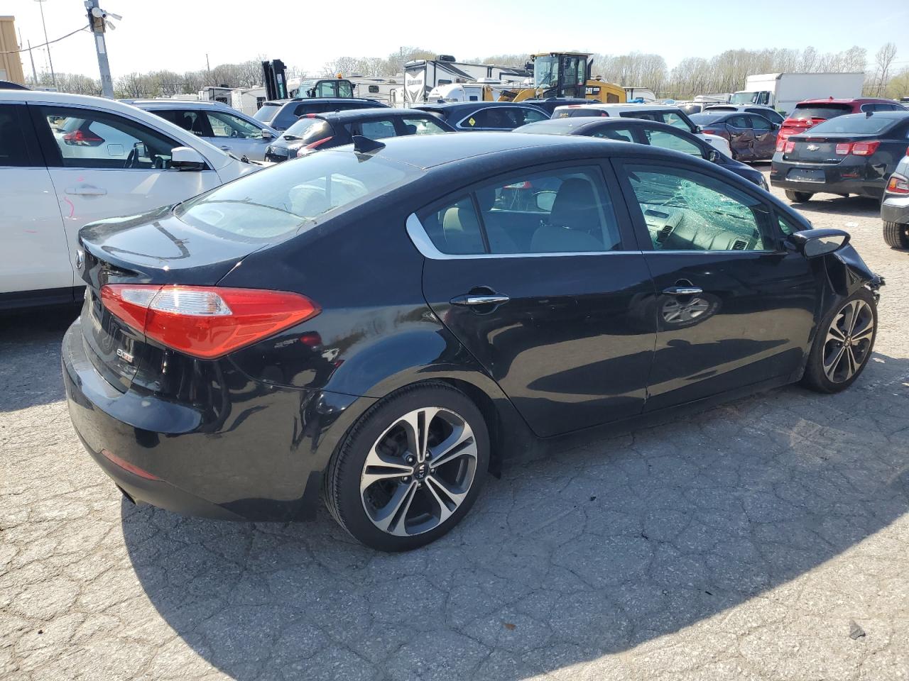 2015 KIA Forte VIN KNAFX4A86F5296412 photo 3