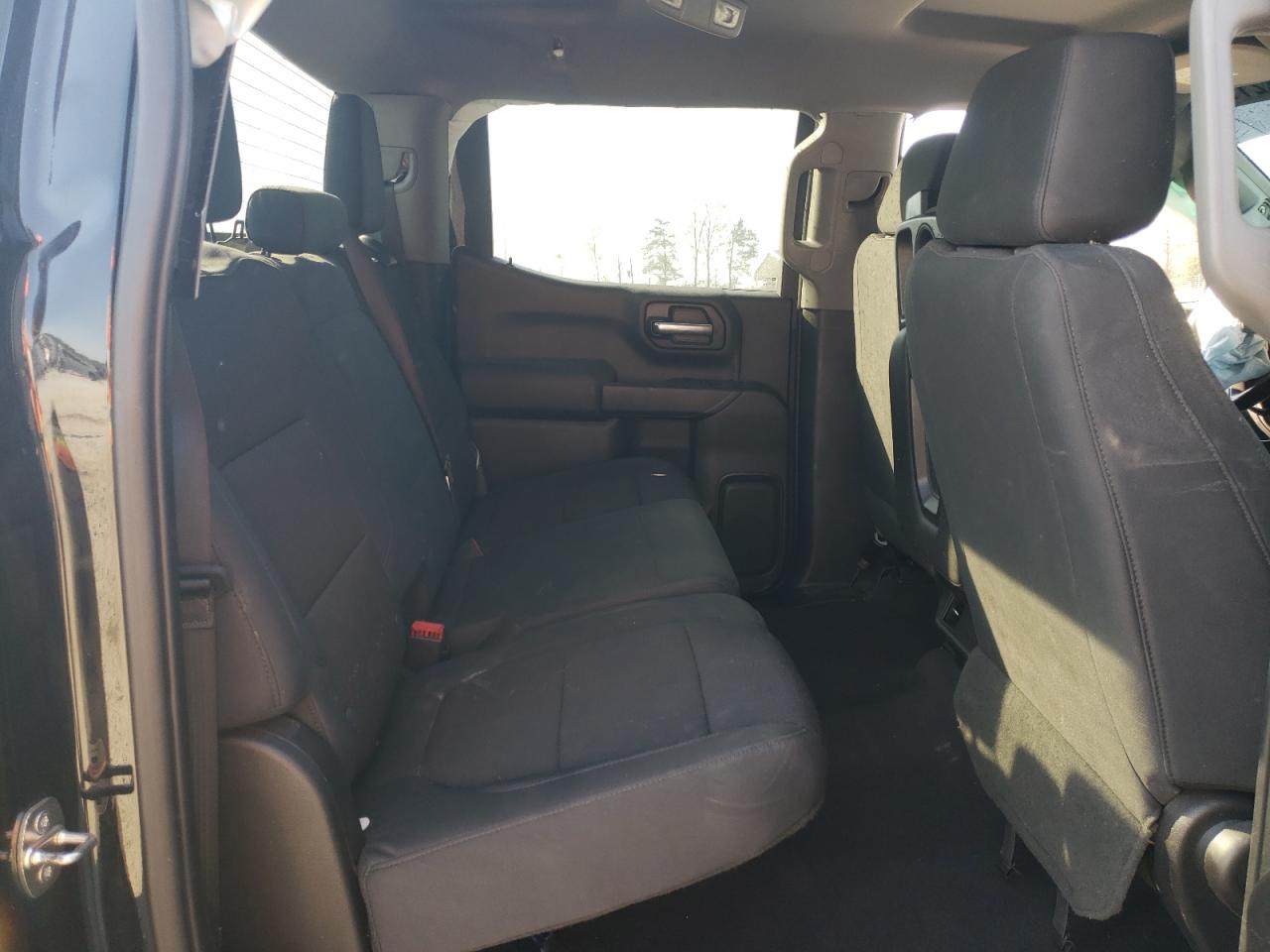 2019 Chevrolet All models VIN 3GCPWBEH6KG299211 photo 10