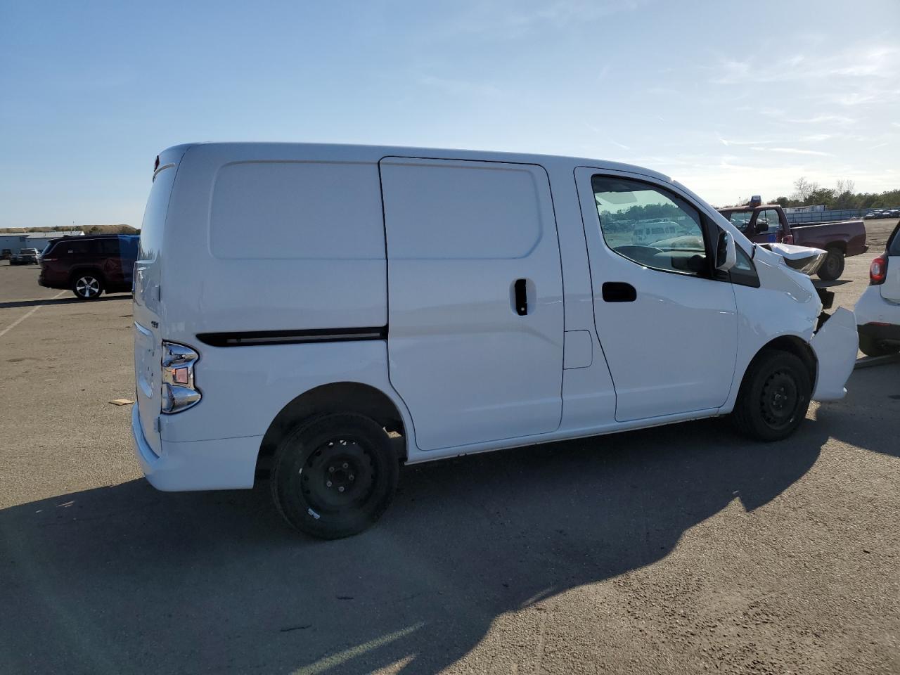 2018 Nissan Nv VIN 3N6CM0KN8JK700415 photo 3