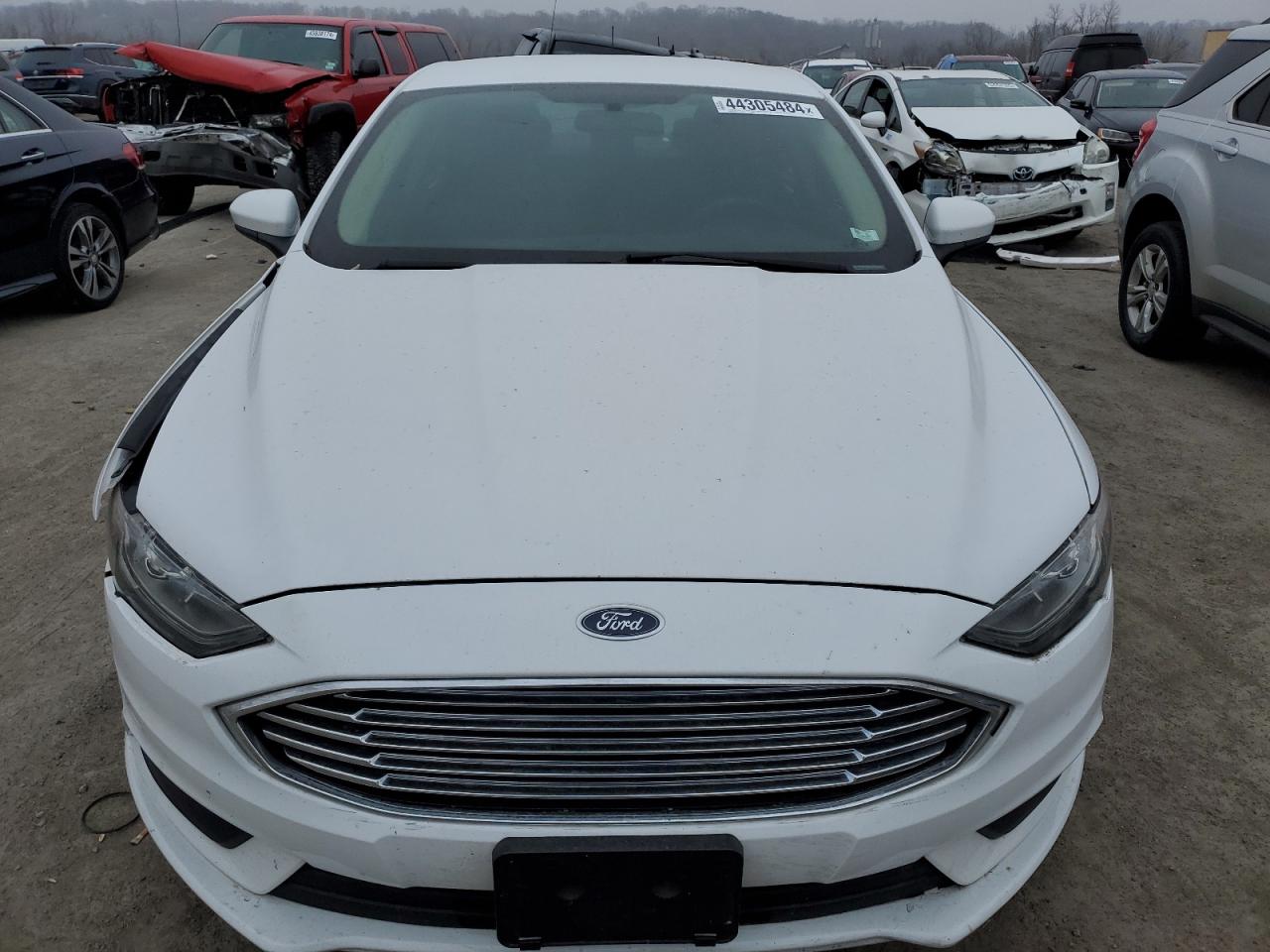 2018 Ford Fusion VIN 3FA6P0H71JR133624 photo 5