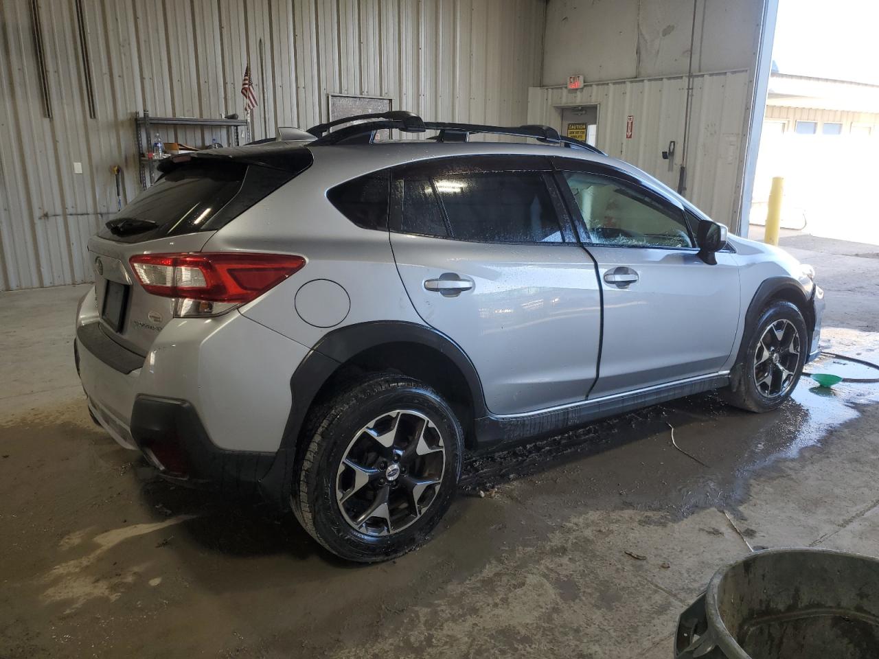 2018 SUBARU Crosstrek VIN JF2GTADC8J8238943 photo 3