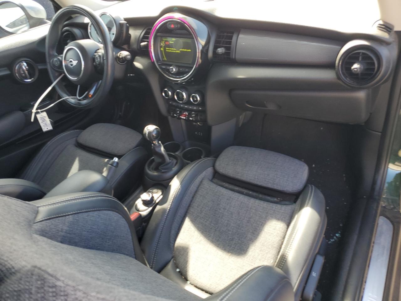 2017 MINI Cooper VIN WMWXP5C34H2D71207 photo 8
