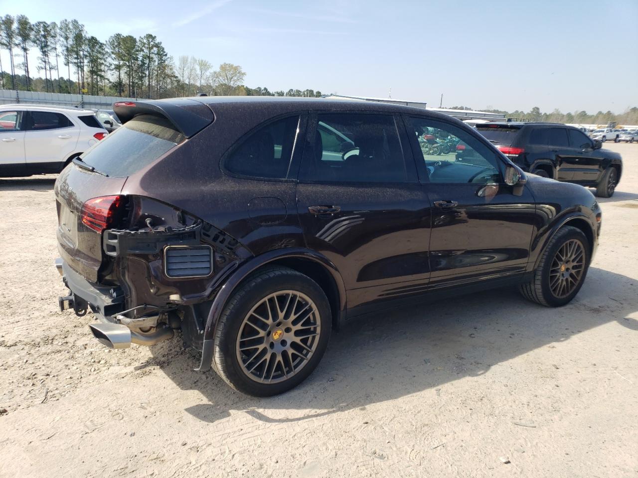 2018 PORSCHE Cayenne VIN WP1AA2A2XJKA01688 photo 3