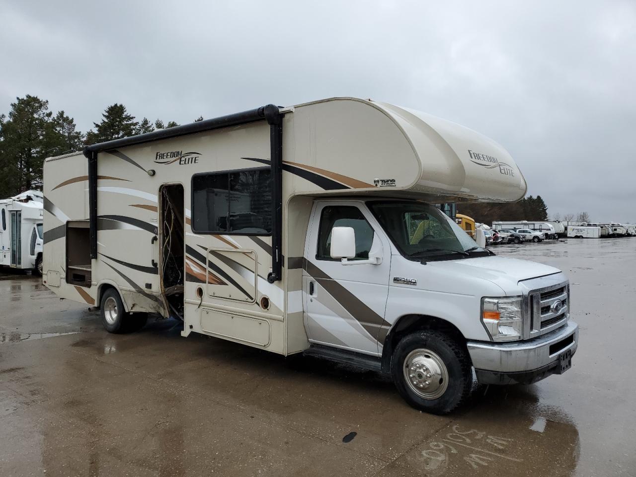 2017 FORD Econoline e450 super duty cutaway van VIN 1FDXE4FSXHDC24554 photo 1