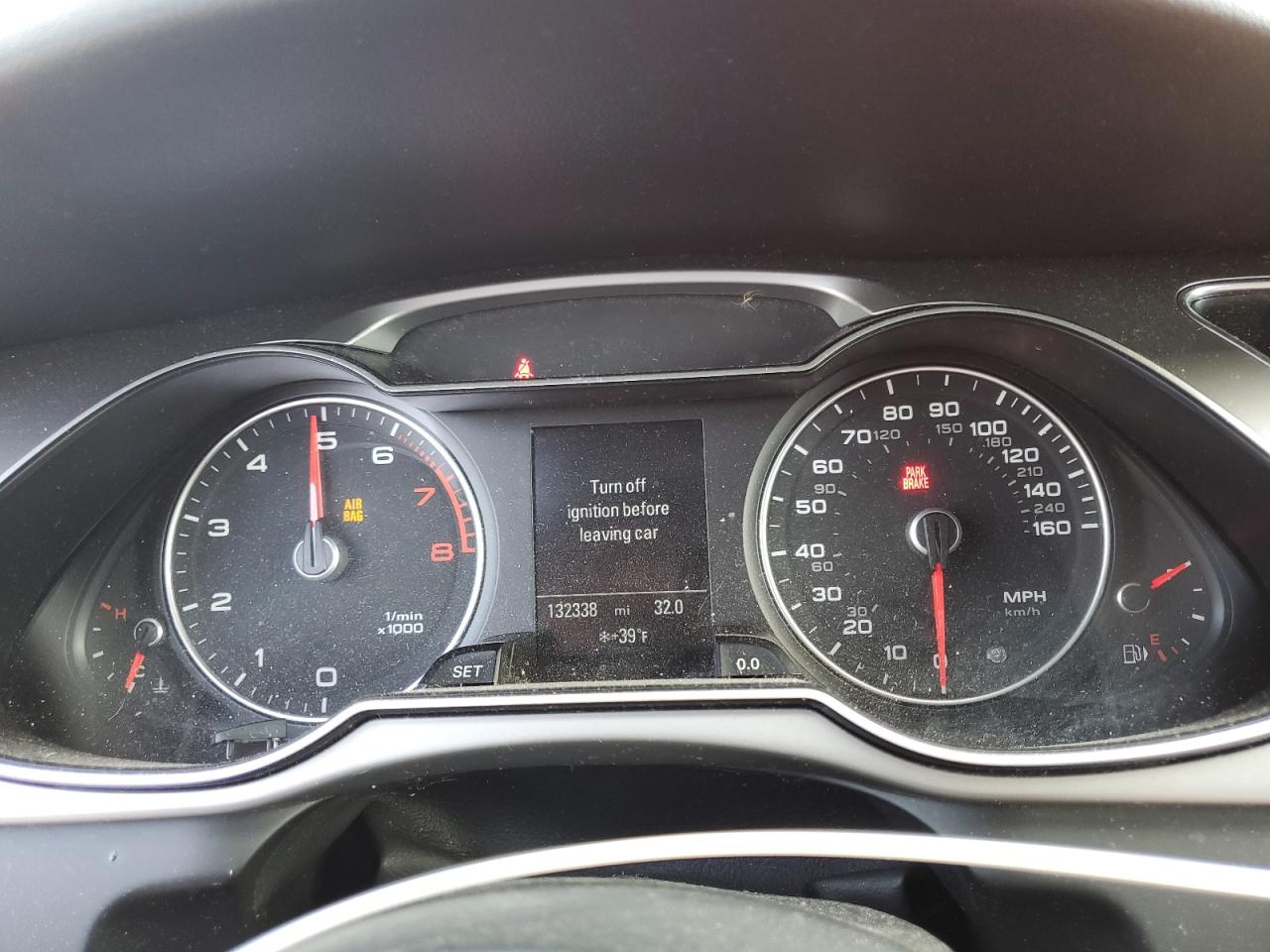 2015 AUDI A4 VIN WAUHFAFL9FN007692 photo 9