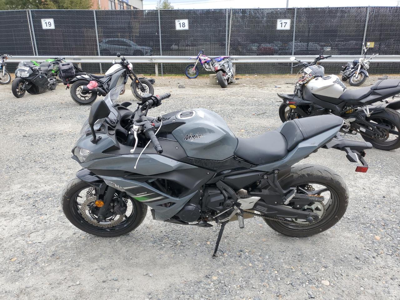 2018 KAWASAKI EX650 J VIN JKAEXEJ17JDA02406 photo 3