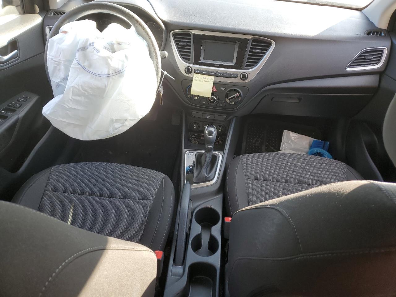 2018 HYUNDAI Accent VIN 3KPC24A37JE033173 photo 8
