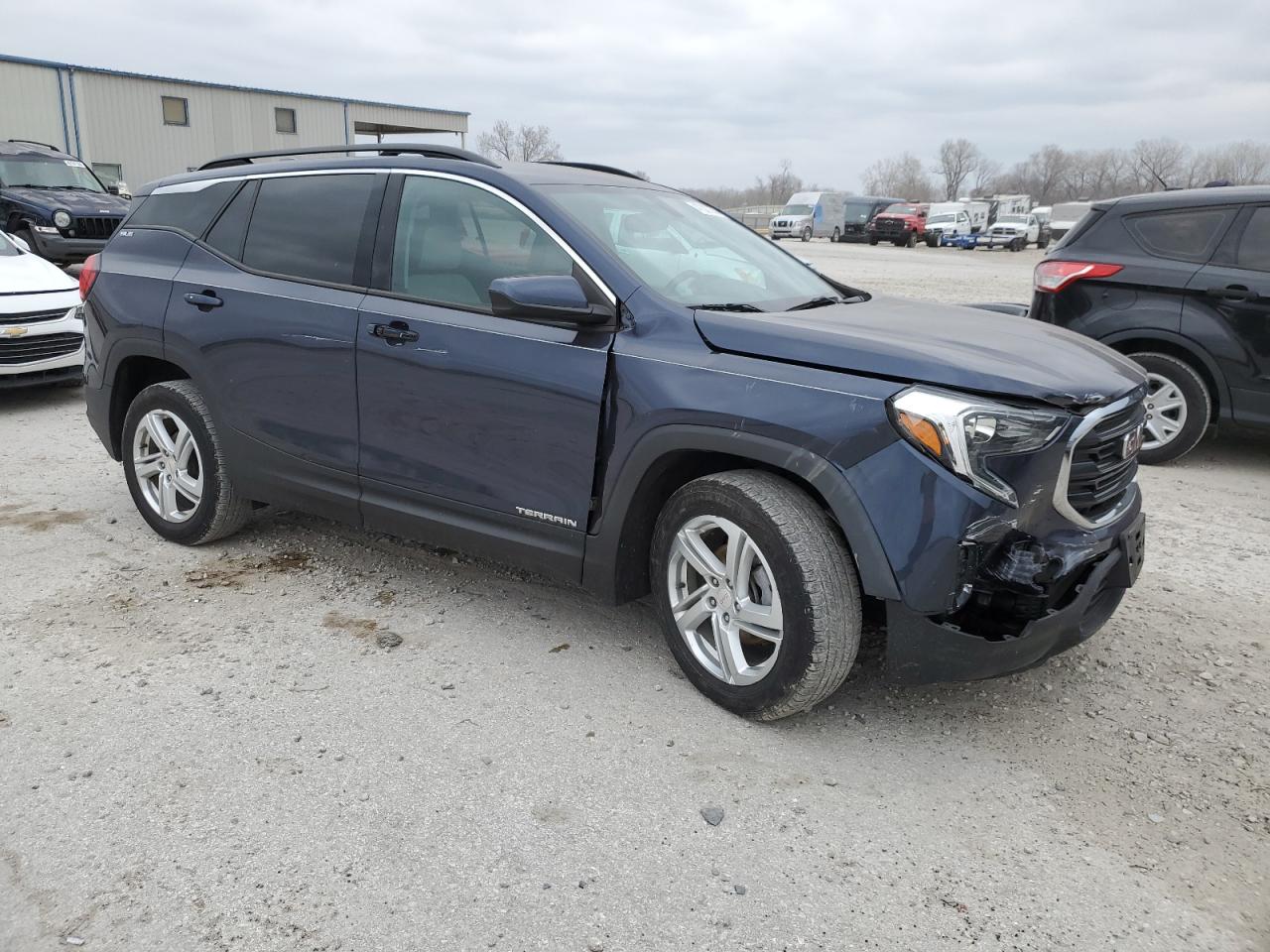 2019 GMC Terrain VIN 3GKALMEV1KL219910 photo 4