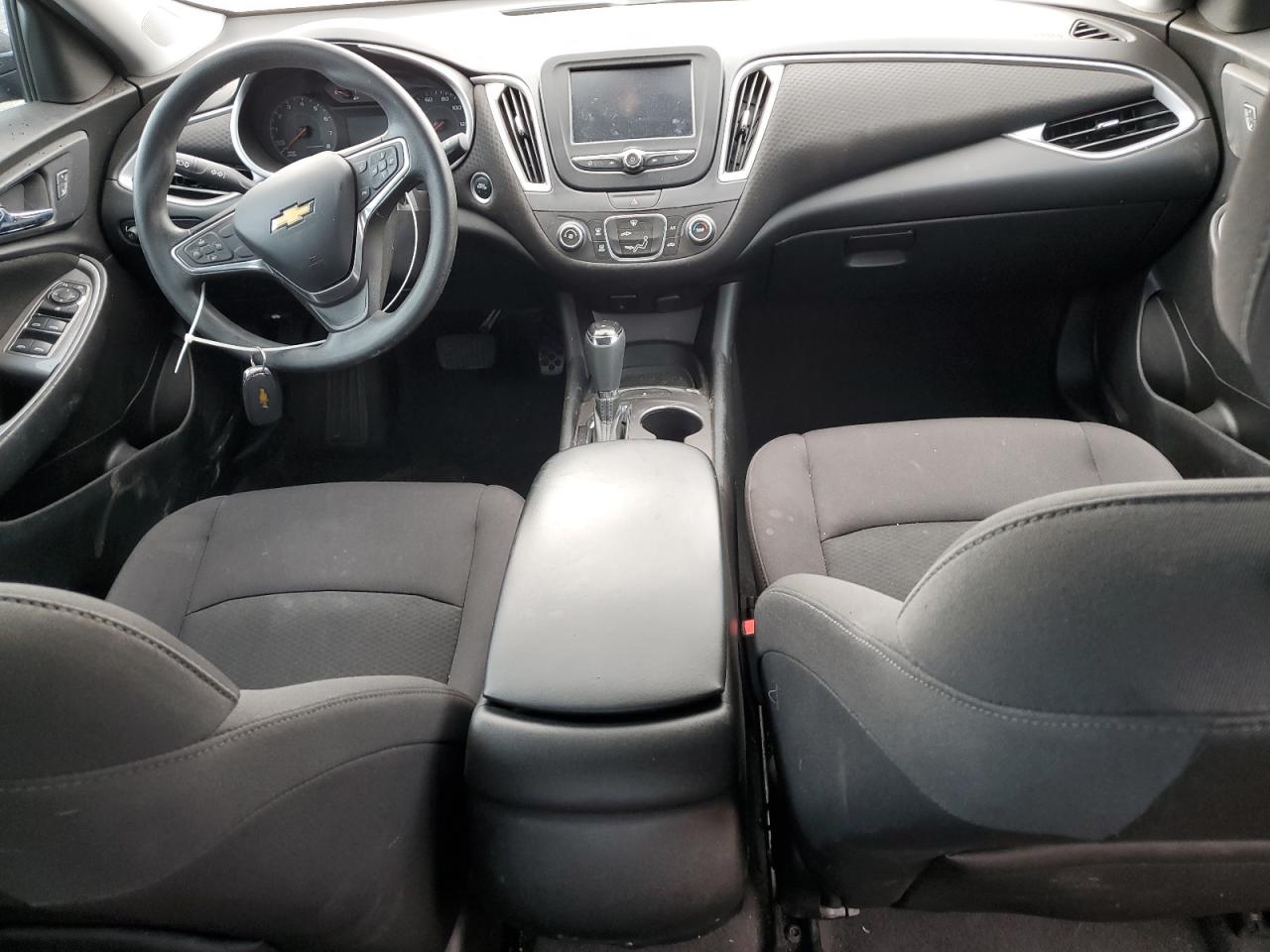 2017 CHEVROLET Malibu VIN 1G1ZB5ST1HF246949 photo 8