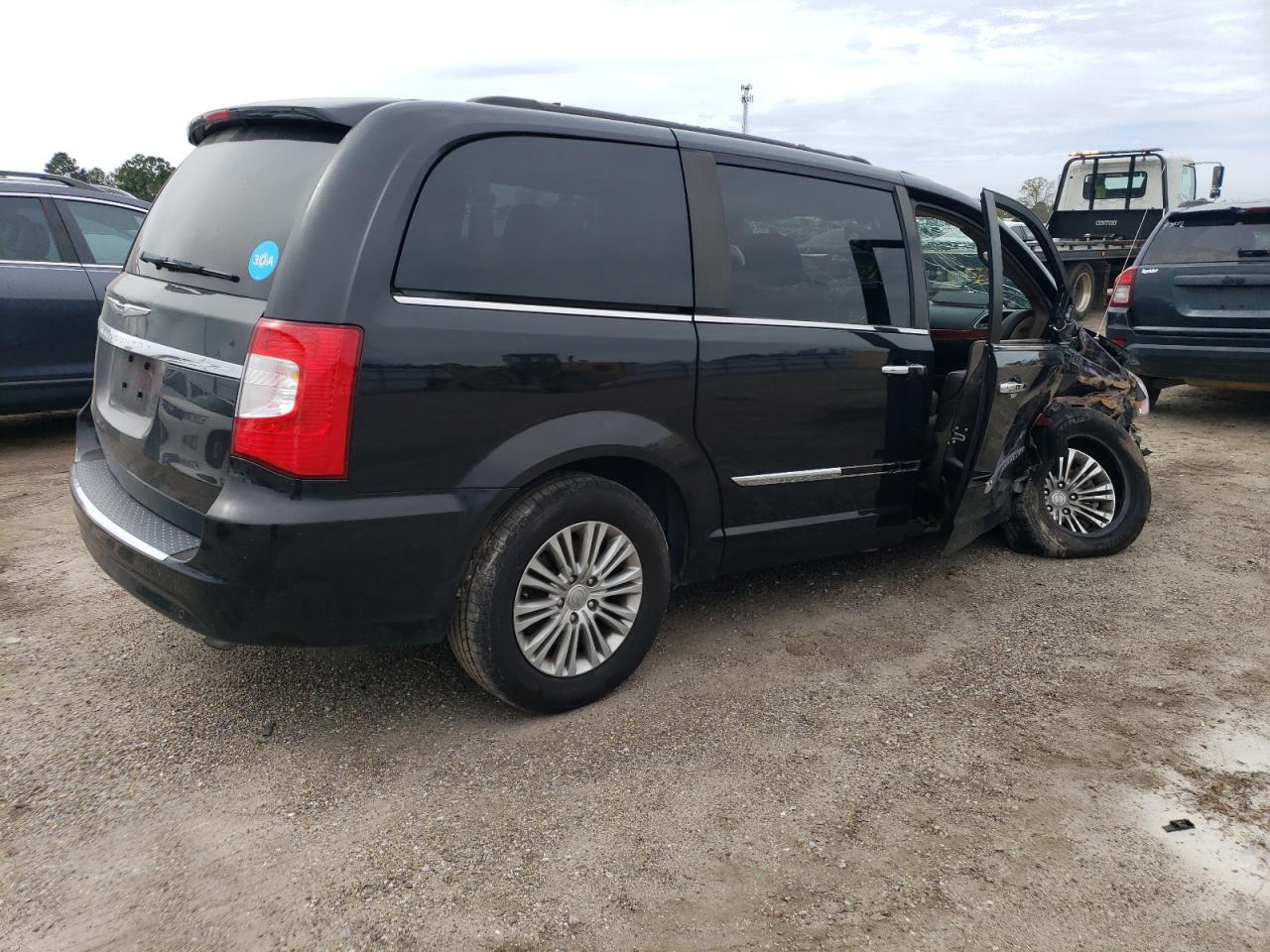 2015 Chrysler Minivan VIN 2C4RC1CG3FR674624 photo 3
