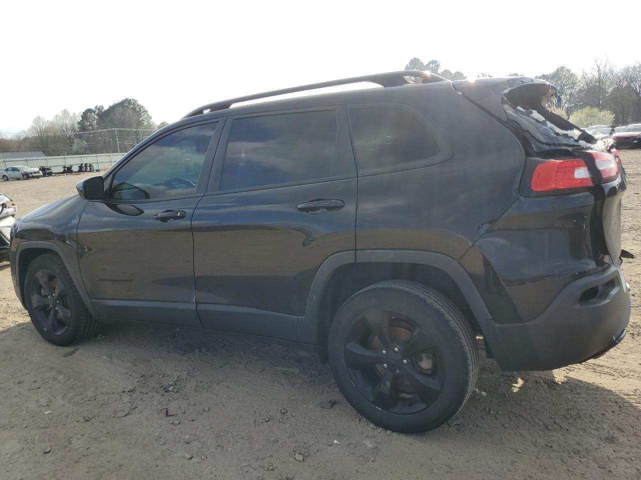 2018 JEEP Grand cherokee VIN 1C4PJLCBXJD552979 photo 2