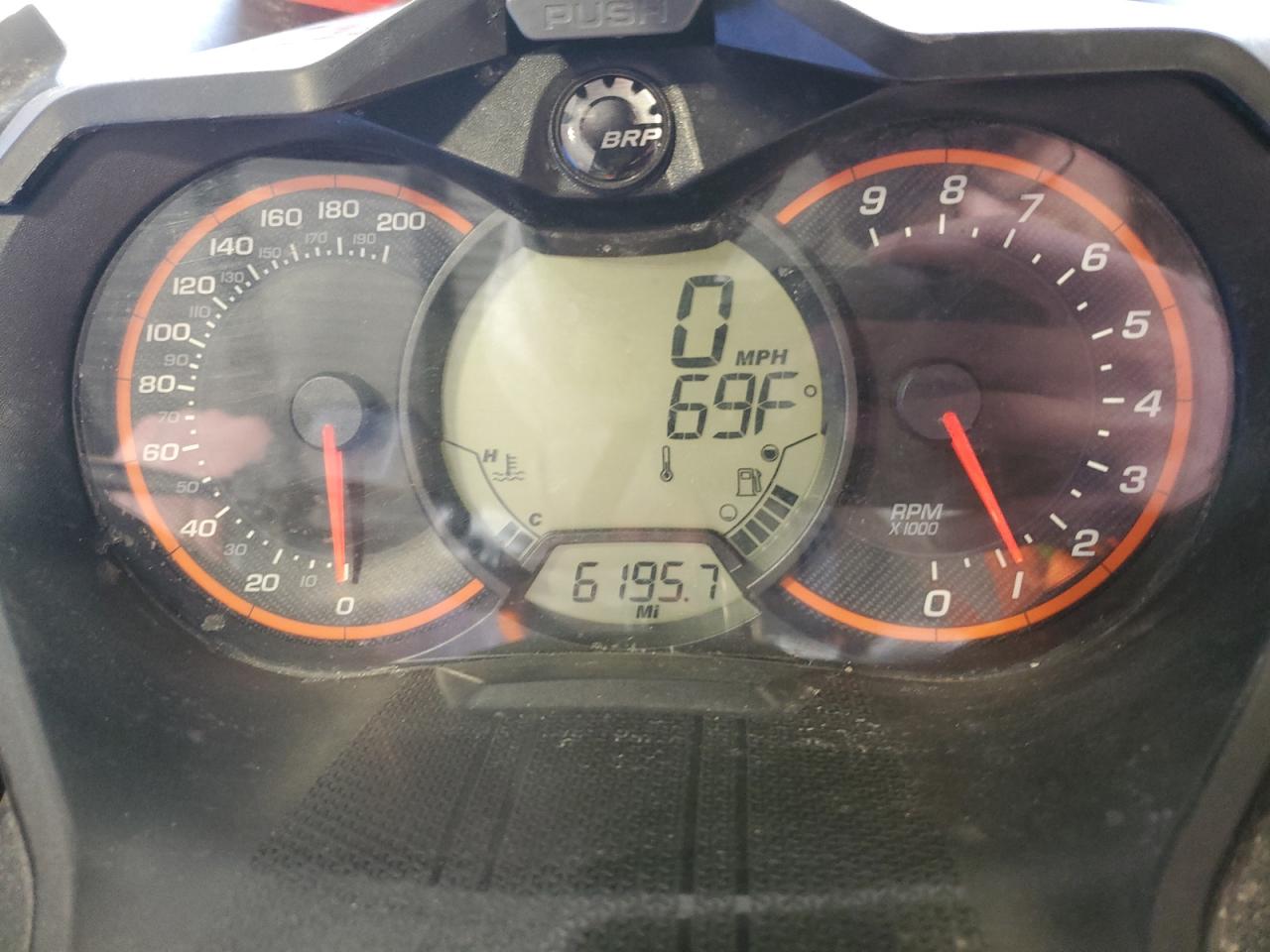 2019 SKI DOO RENEGADE VIN 2BPSUYKJXKV000069 photo 8