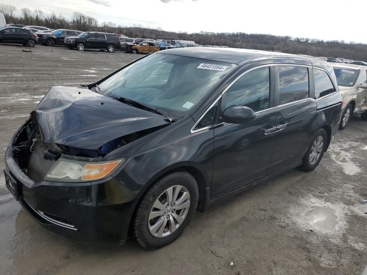 2015 HONDA Odyssey VIN 5FNRL5H43FB001818 photo 1