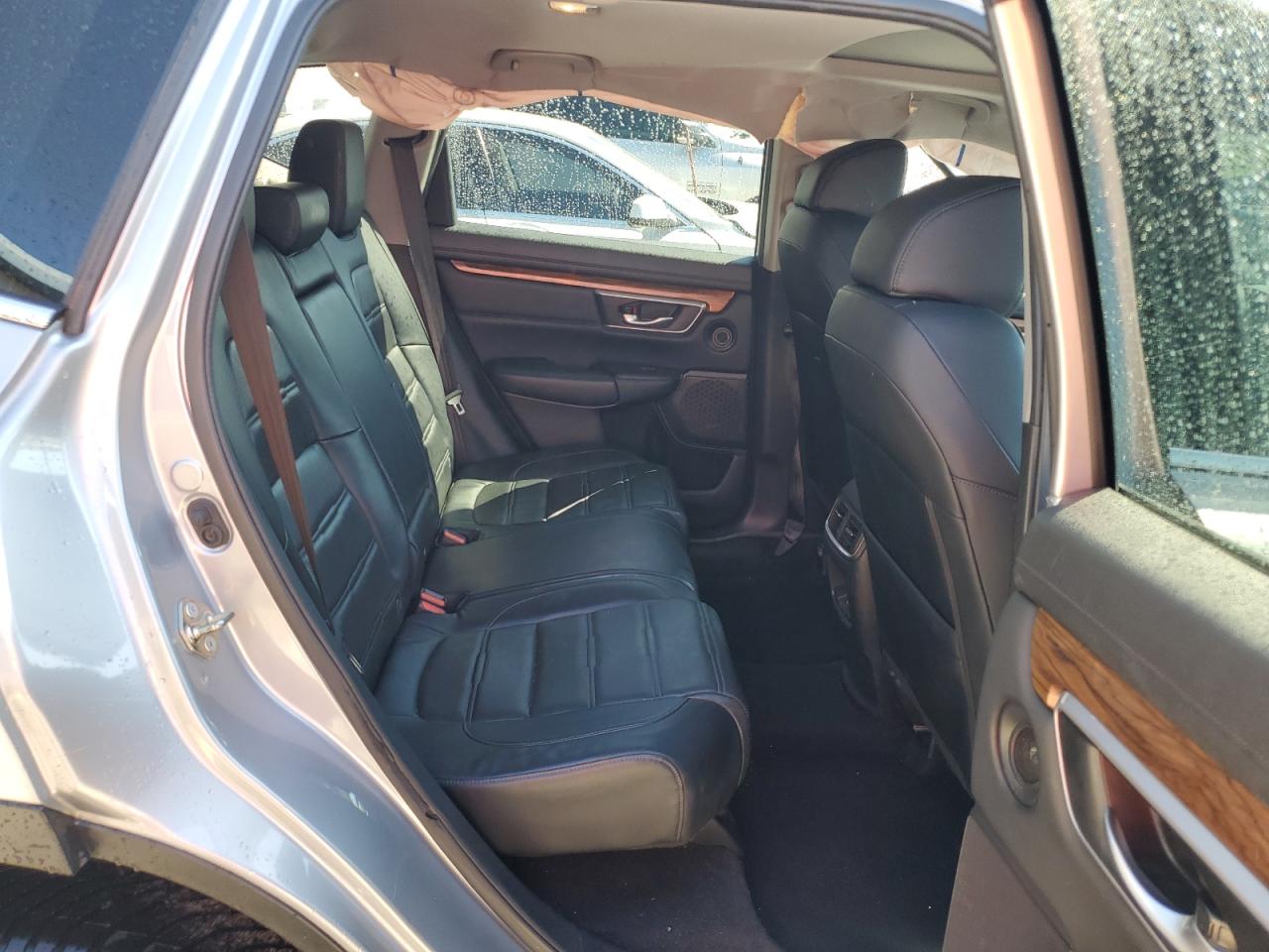 2017 HONDA Cr-v VIN 2HKRW2H9XHH610071 photo 11