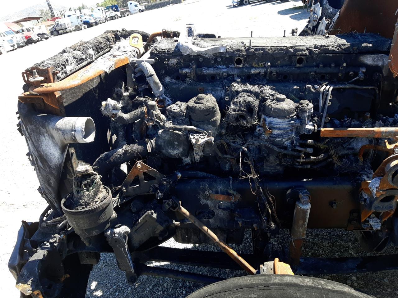 2020 FREIGHTLINER CASCADIA 126 VIN 3AKJHHDR2LSLL0677 photo 7