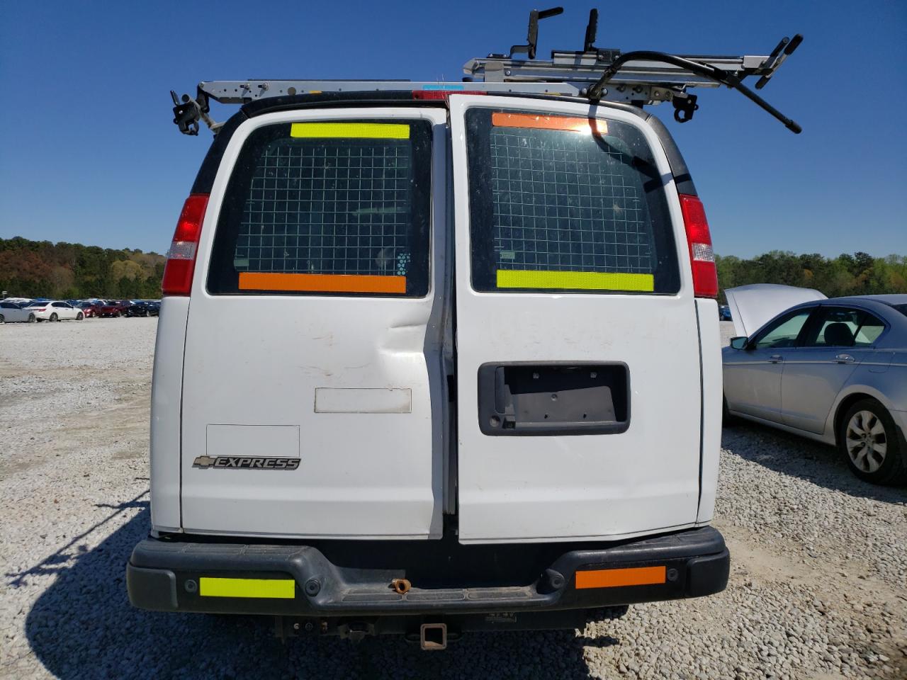 2019 CHEVROLET Express 2500 VIN 1GCWGAFP2K1275088 photo 6