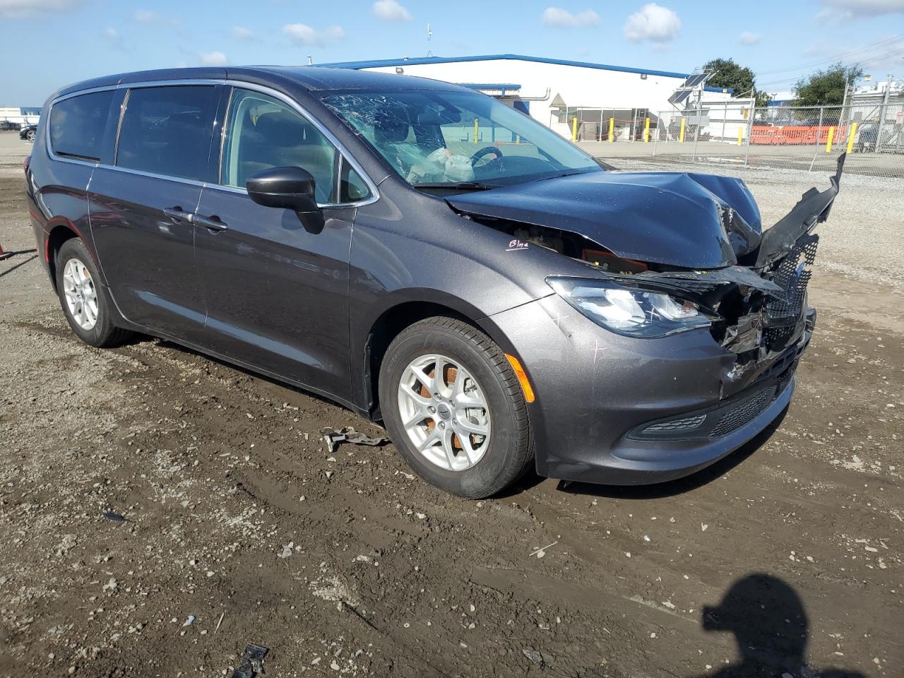 2021 CHRYSLER Minivan VIN 2C4RC1CG1MR553068 photo 4