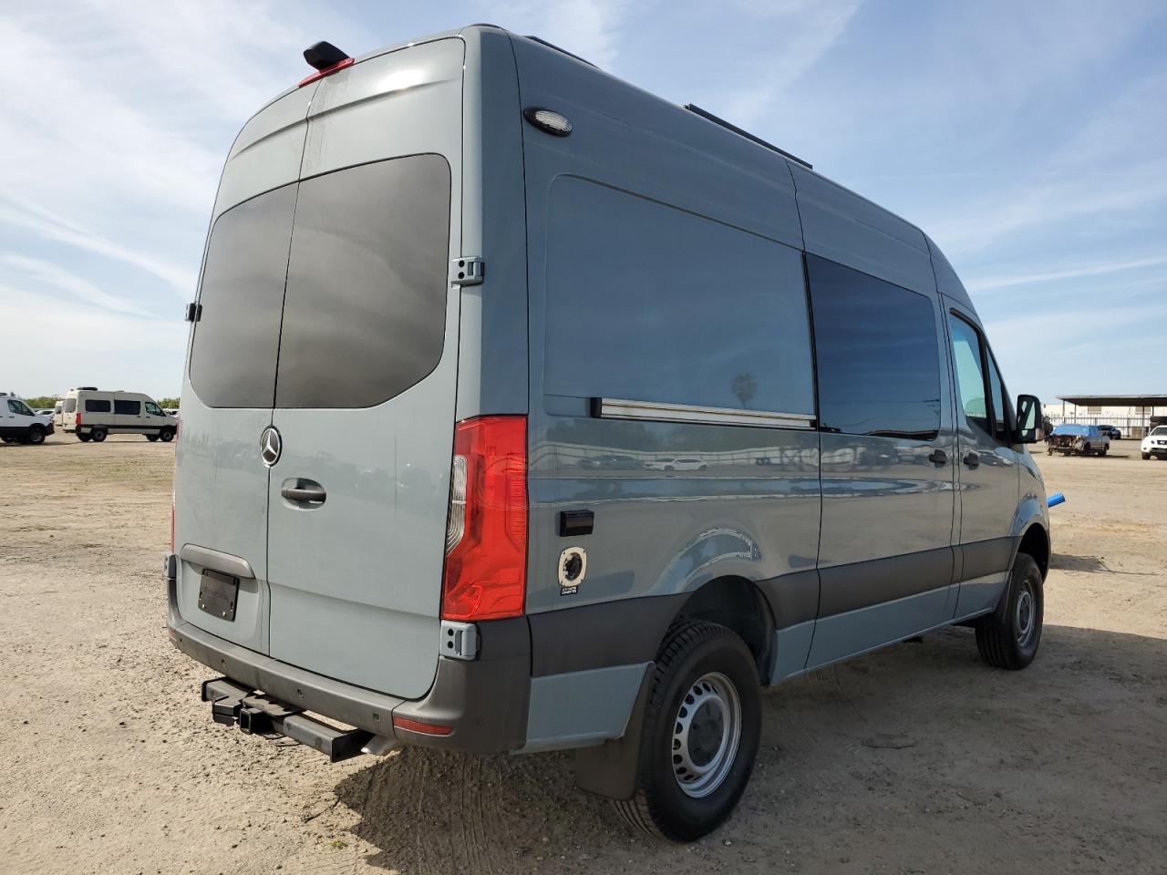 2022 MERCEDES-BENZ Sprinter VIN W1W4EBVY1NT110014 photo 4