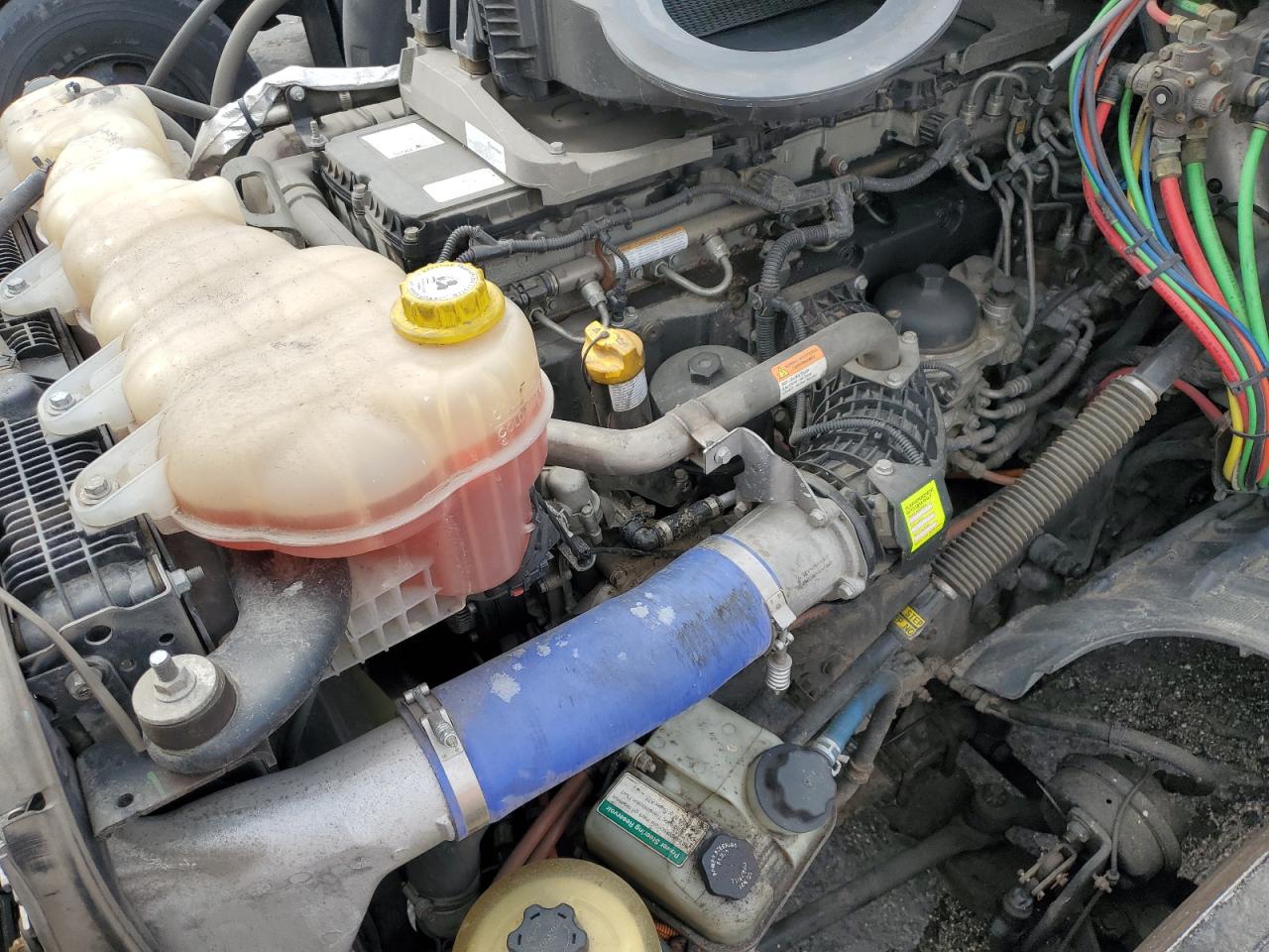 2020 FREIGHTLINER All other VIN 3AKJHHDRXLSLV7948 photo 7