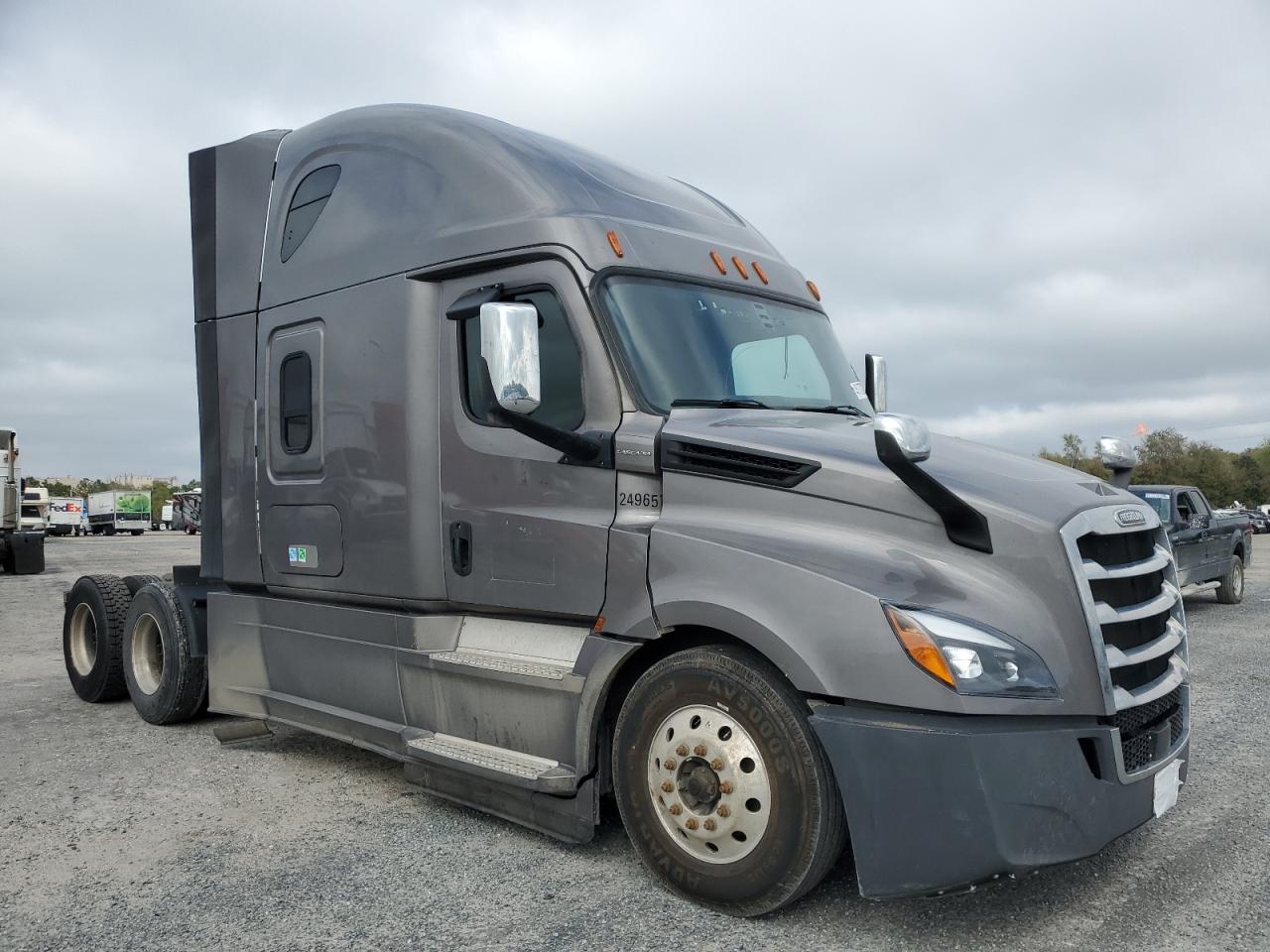 2020 FREIGHTLINER All other VIN 3AKJHHDRXLSLV7948 photo 1